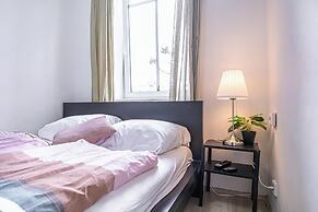 Cozy Room Shared Apt Millennium Tower