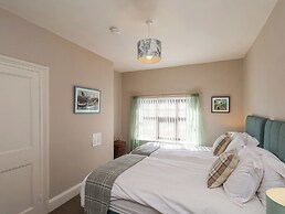 43 Springvale