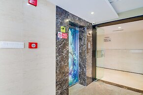 Cozy Deluxe Room at Chappan Market Indore