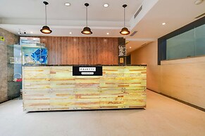 Cozy Deluxe Room at Chappan Market Indore