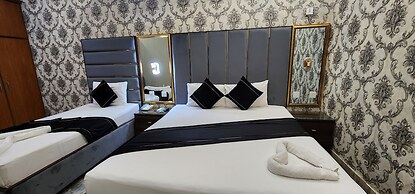 Red Fort Hotel Gulberg