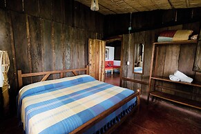 Los Amigos Ecoturismo y Reserva Natural