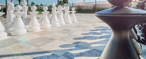 Minutes to Disney Chic Dream Villa With Stunning Patio and Resort Perk