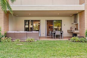 Minutes to Disney Chic Dream Villa With Stunning Patio and Resort Perk