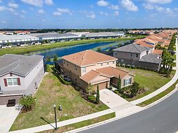 Solterra Villa With Screened Pool & Lake View