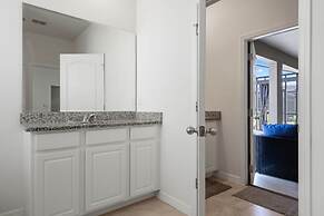 Solterra Villa With Screened Pool & Lake View