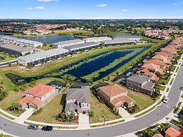 Solterra Villa With Screened Pool & Lake View