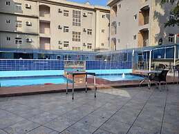 Watbridge Hotel and Suites