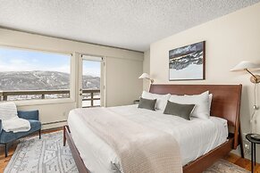 Oak Ridge Retreat by Snowmass Vacations