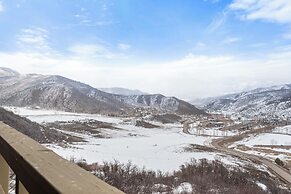 Oak Ridge Retreat by Snowmass Vacations