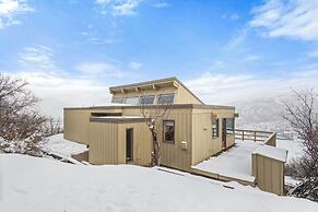 Oak Ridge Retreat by Snowmass Vacations