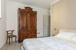 Varenna Vintage - P IVA