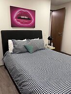 Asombroso Departamento cerca de Santa Fe