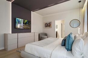 Escape to Luxury: Magical 10-bedroom Villa Near Disney World!