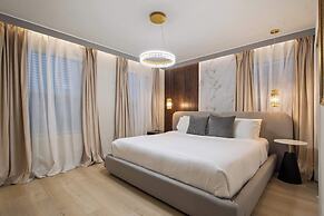 Escape to Luxury: Magical 10-bedroom Villa Near Disney World!