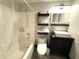 Riverside Way by Fernie Lodging Company