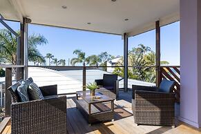 River Views on Renown