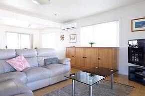 River Views on Renown