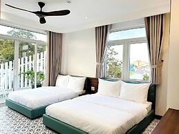 Le's Dalat Sky Hotel