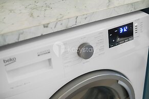 Nirali by Kozystay - Sudirman