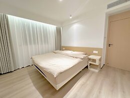 ZHome-Modern 3 bedrooms apartment
