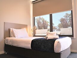 Eastend Studio Apartments