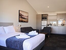 Eastend Studio Apartments