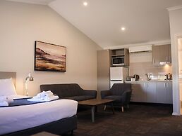 Eastend Studio Apartments