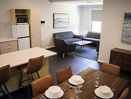 Eastend Studio Apartments