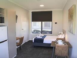 Eastend Studio Apartments