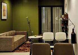 Green Bay Garden by Pi's