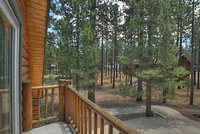 Timber Lodge HUGE Log Cabin with Hot Tub