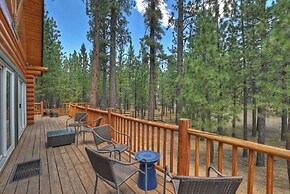 Timber Lodge HUGE Log Cabin with Hot Tub