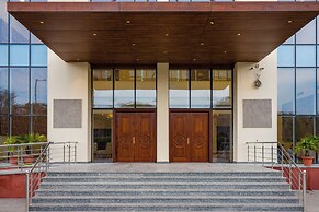 Eternal Oasis by Alaya Stays