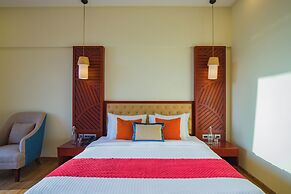 Eternal Oasis by Alaya Stays