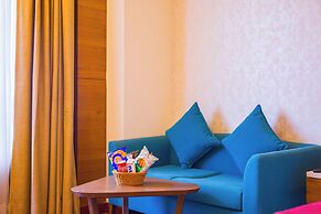 Eternal Oasis by Alaya Stays