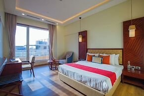 Eternal Oasis by Alaya Stays