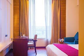 Eternal Oasis by Alaya Stays