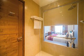 Eternal Oasis by Alaya Stays