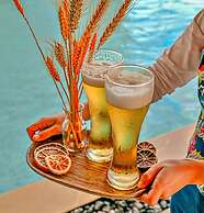 S79 Business Suite Panorama Residence