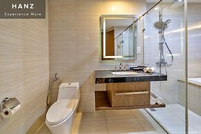 S79 Business Suite Panorama Residence