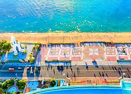 S79 Business Suite Panorama Residence