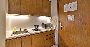 S79 Business Suite Panorama Residence