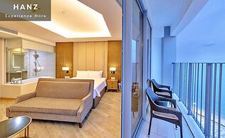 S79 Business Suite Panorama Residence