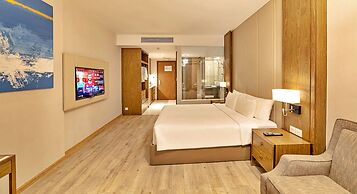 S79 Business Suite Panorama Residence