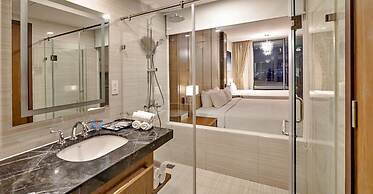 S79 Business Suite Panorama Residence