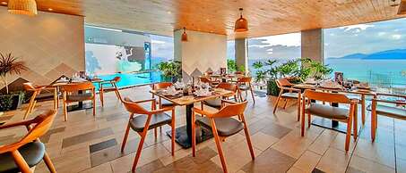 S79 Business Suite Panorama Residence