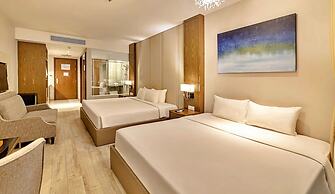 S79 Business Suite Panorama Residence