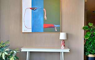 S79 Business Suite Panorama Residence