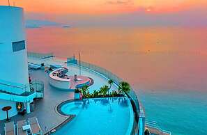 S79 Business Suite Panorama Residence